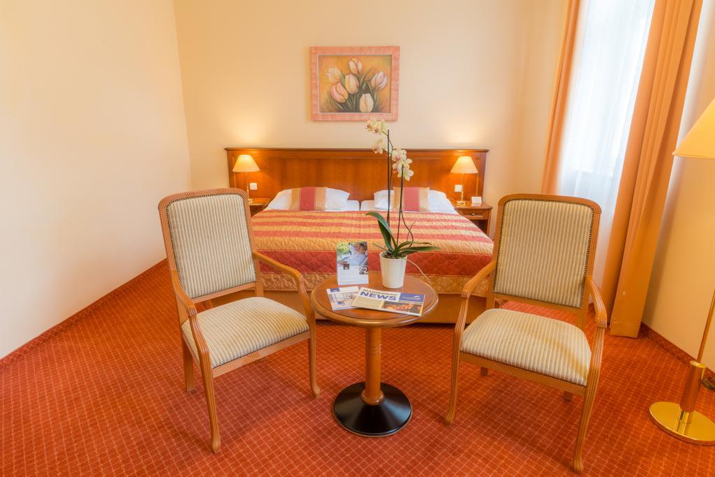 Ensana Centralni Lazne - Maria Spa Mariańskie Łaźnie Zewnętrze zdjęcie